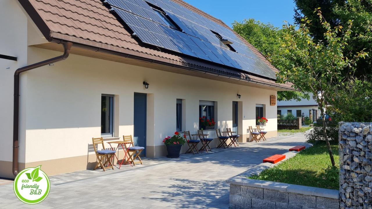 Nona Bb Bed & Breakfast Postojna Exterior photo